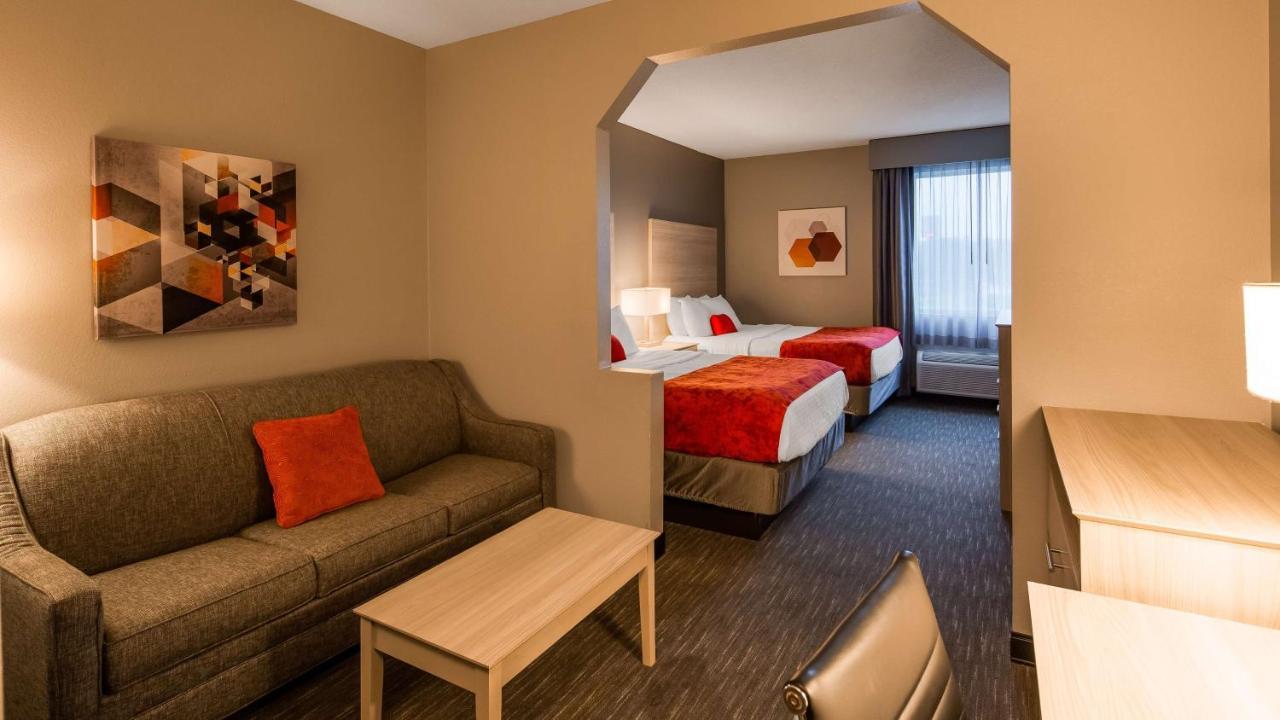 Best Western Plus New Cumberland Exteriér fotografie