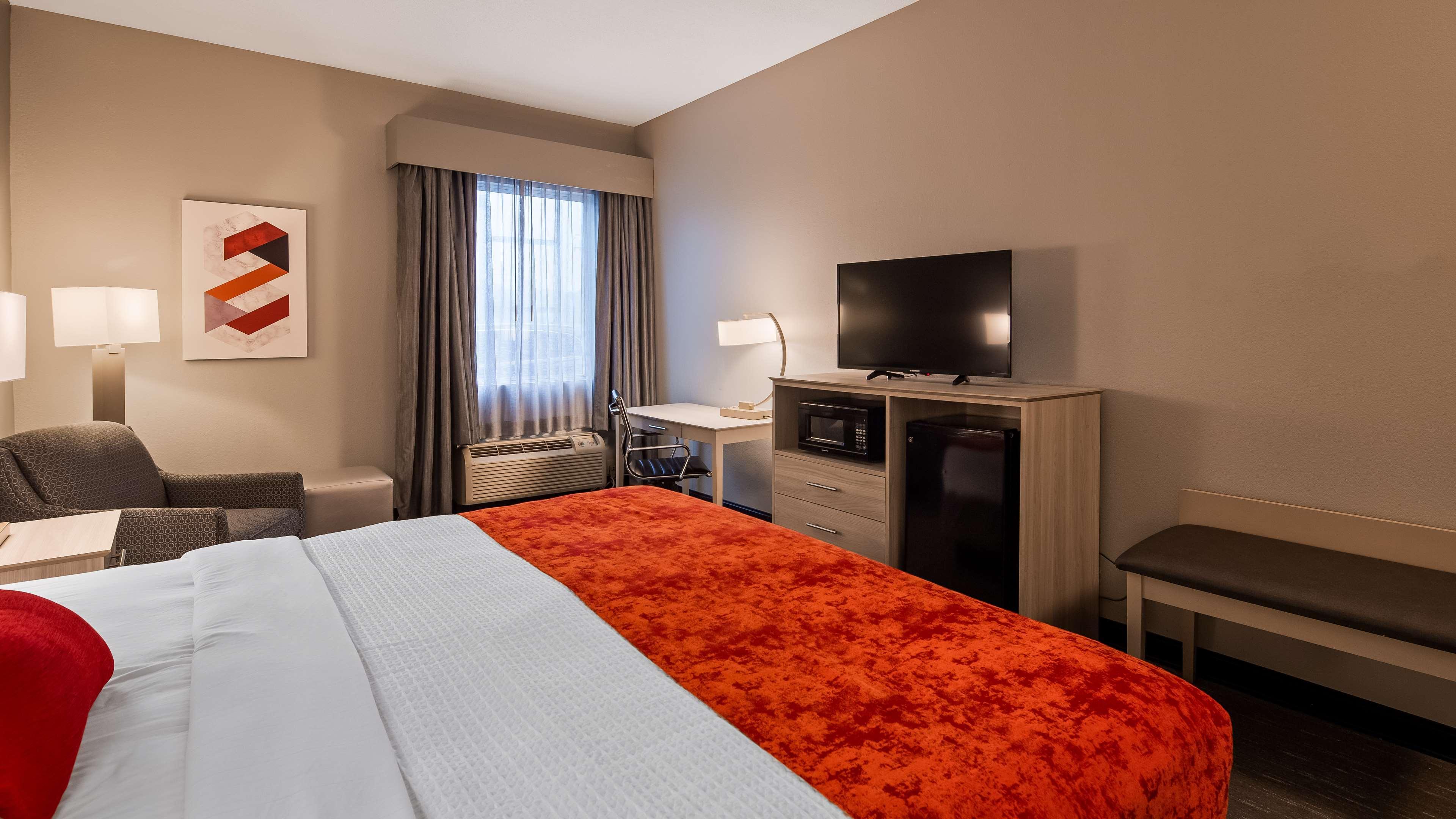 Best Western Plus New Cumberland Exteriér fotografie