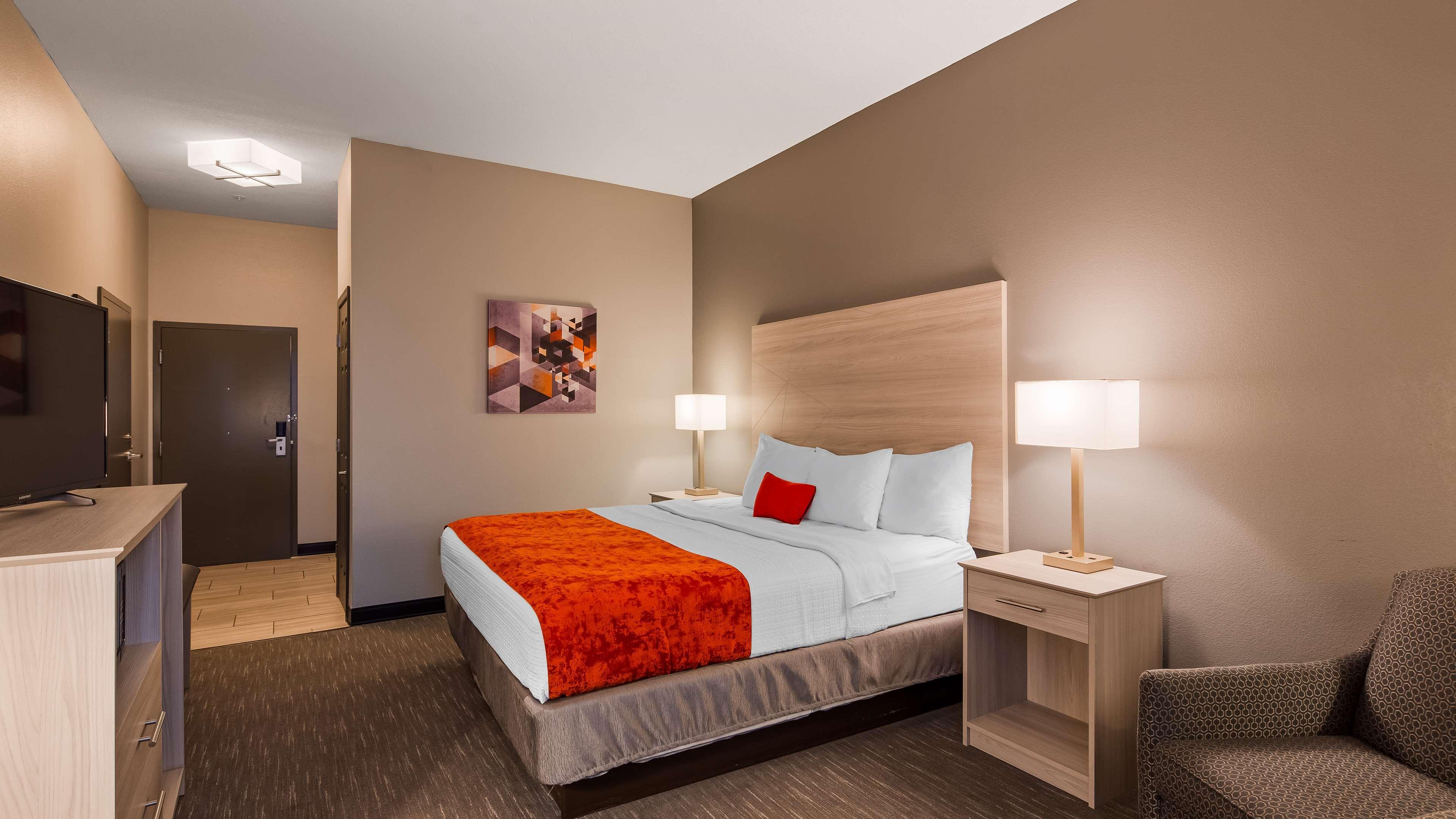 Best Western Plus New Cumberland Exteriér fotografie