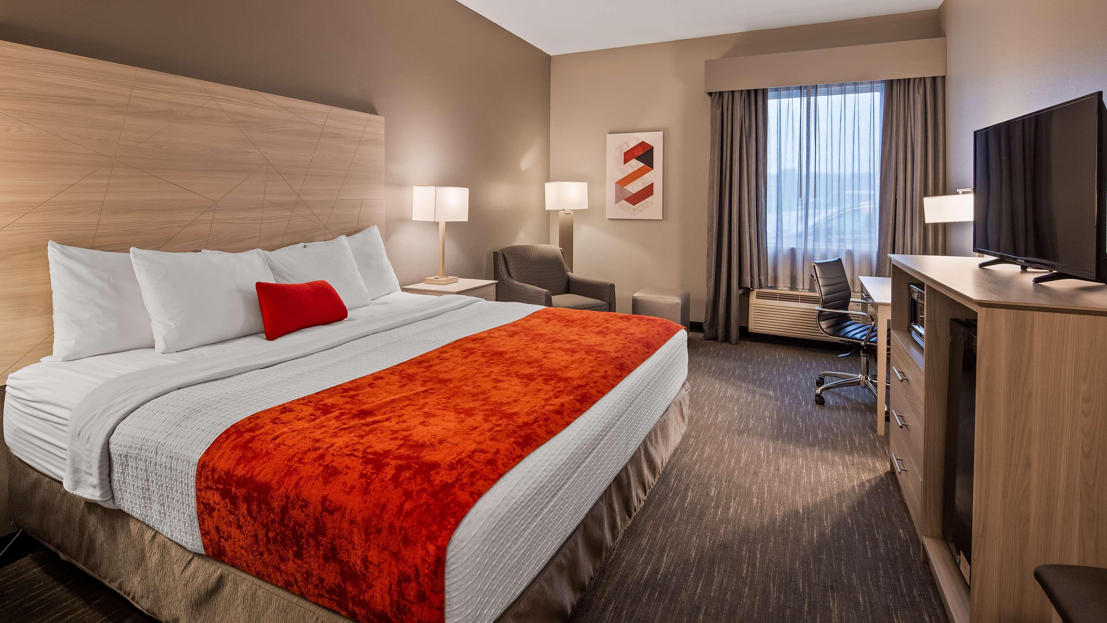Best Western Plus New Cumberland Exteriér fotografie