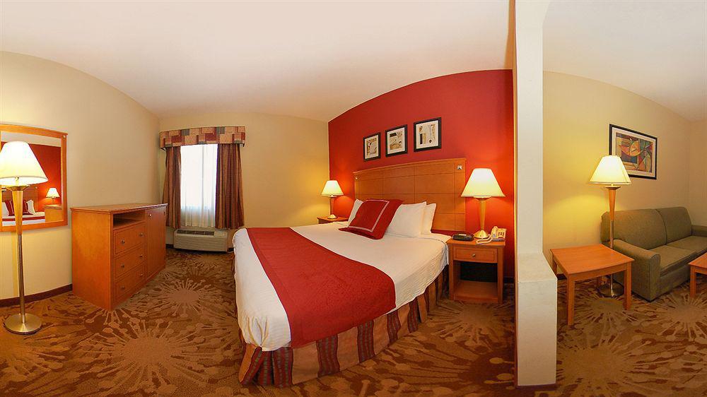 Best Western Plus New Cumberland Exteriér fotografie